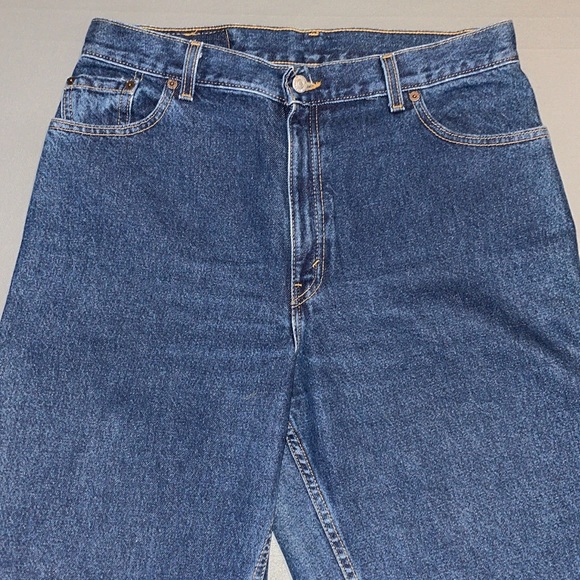 Vintage Levi’s 550 Denim Jeans - Picture 3 of 11